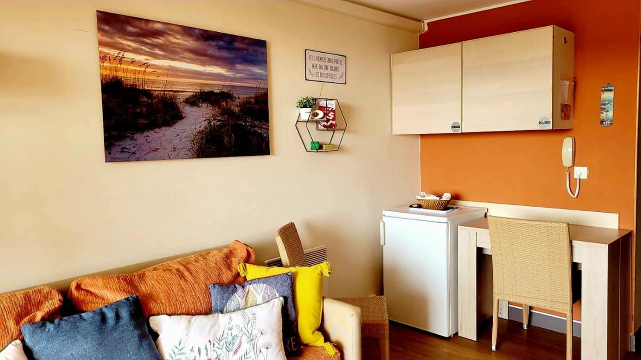 Huuummm C'Est La ! Beau T2 Cap Esterel Village Avec Clim ! แซ็งต์-ราฟาเอล ภายนอก รูปภาพ