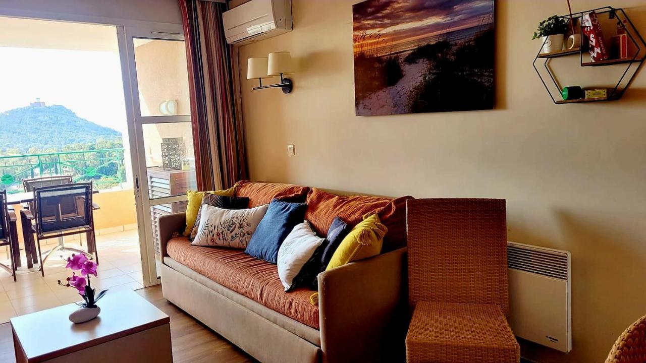 Huuummm C'Est La ! Beau T2 Cap Esterel Village Avec Clim ! แซ็งต์-ราฟาเอล ภายนอก รูปภาพ